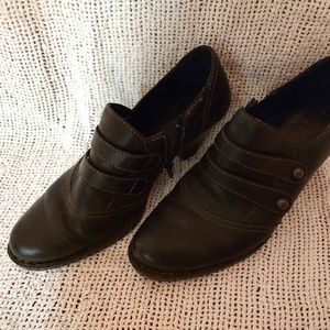 Born Shoes Womens Size 9 Wedge Heels Slip On, Zipper Adjustable Strap, Black